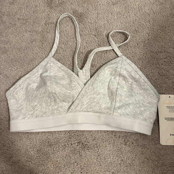 Set of 3 sports bras- lululemon, set active, Fabletics - Picture 2 of 4